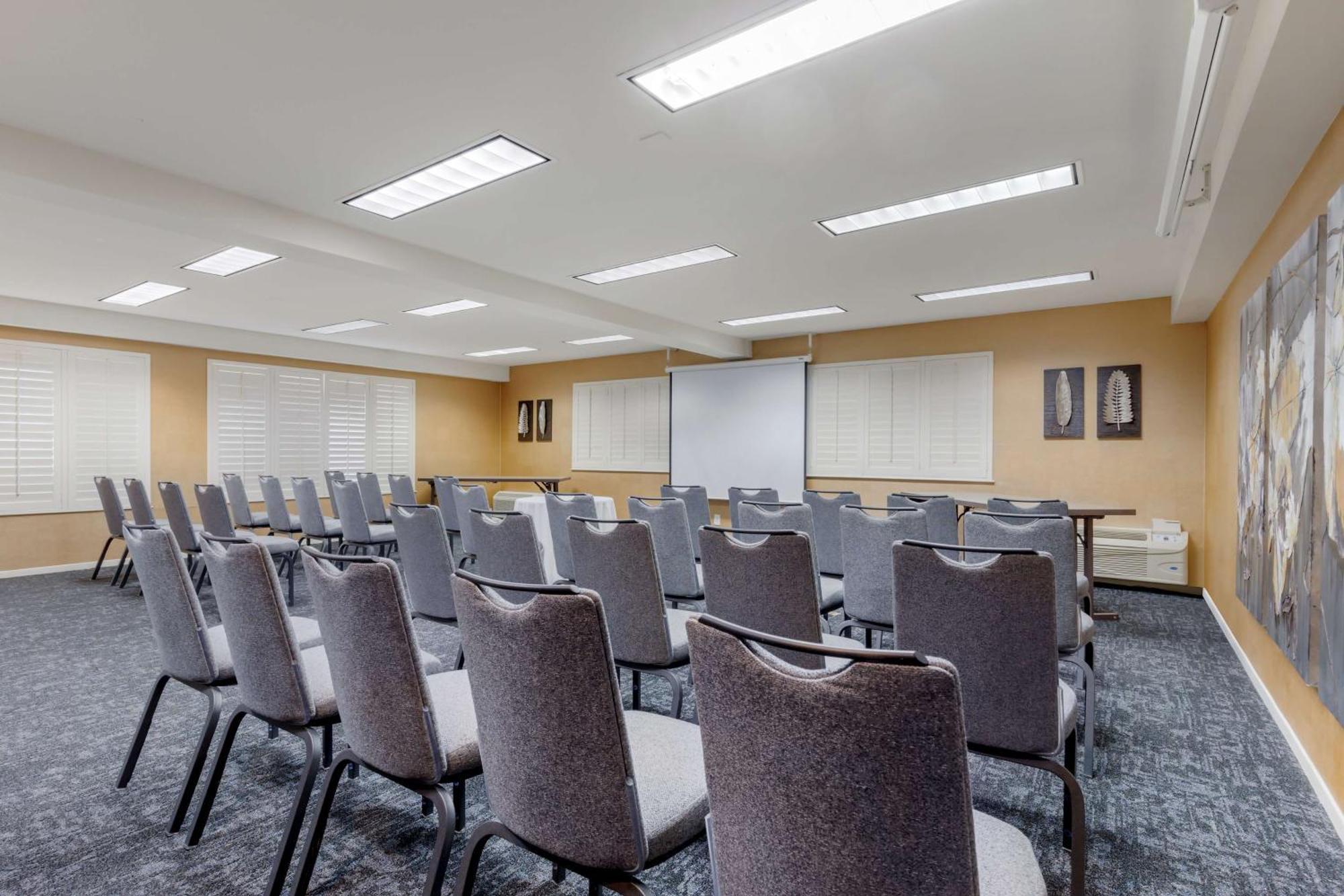 Best Western Plus Novato Oaks Inn Ngoại thất bức ảnh